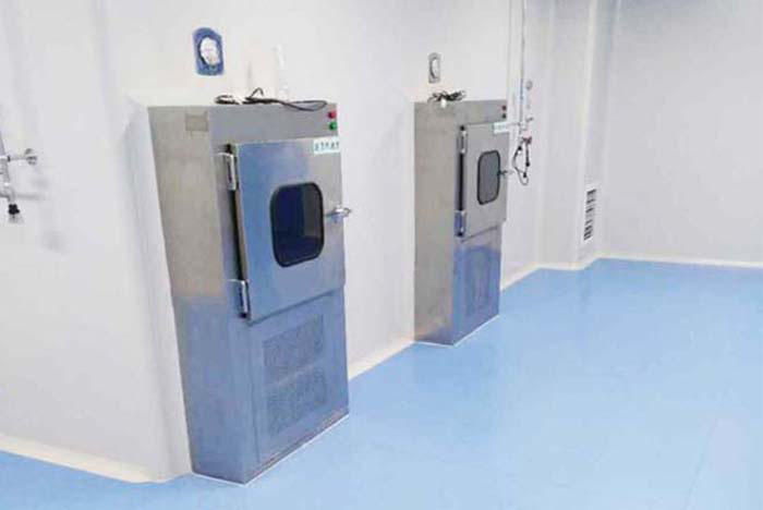 开启传递窗:按照实验室规定的方式开启传递窗,通常为从外向内或从内向外开启。 开启传递窗:按照实验室规定的方式开启传递窗,通常为从外向内或从内向外开启。