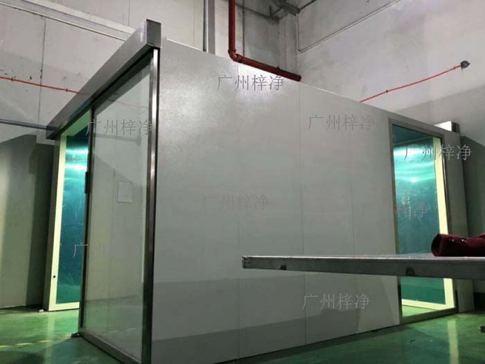 自动门风淋室与普通风淋室在成本上的显著差异分析