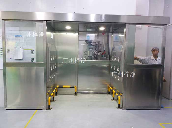 风淋室和货淋室安装场地需地面平整的详细说明